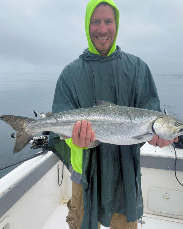Customers fishing on Lake Ontario Fishing Charter